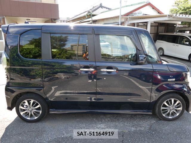 Honda N BOX CUSTOM 2021-08 8526197-3