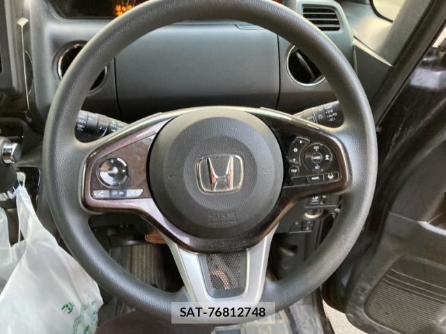 Honda N BOX CUSTOM 2019-10 8526208-7