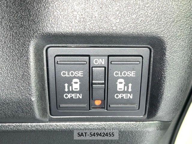 Honda N BOX CUSTOM 2025-03 8526090-6