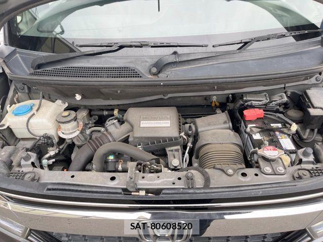 Honda N BOX CUSTOM 2018-08 8526195-18
