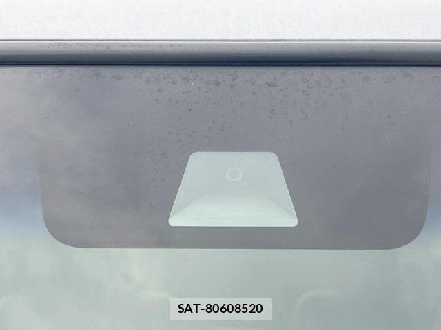 Honda N BOX CUSTOM 2018-08 8526195-2