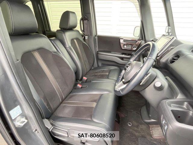 Honda N BOX CUSTOM 2018-08 8526195-8