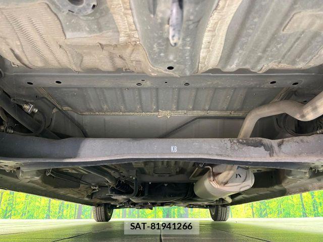 Honda N BOX CUSTOM 2023-03 8526145-18
