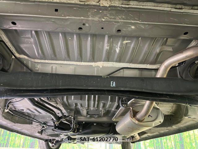 Honda N BOX CUSTOM 2023-10 8526104-18