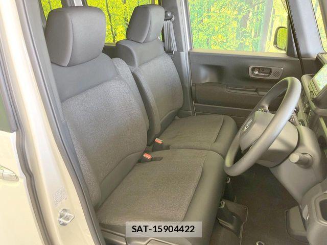 Honda N BOX CUSTOM 2024-10 8526109-7