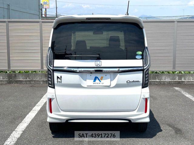 Honda N BOX CUSTOM 2018-09 8526196-14