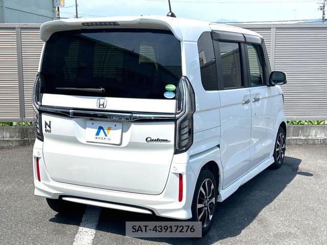 Honda N BOX CUSTOM 2018-09 8526196-16