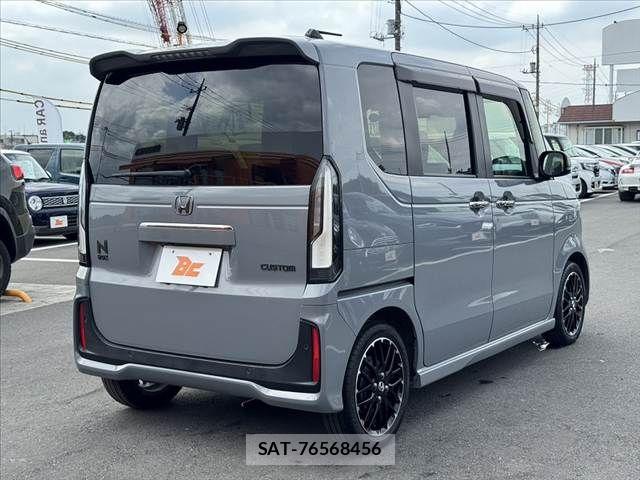 Honda N BOX CUSTOM 2024-02 8562906-14