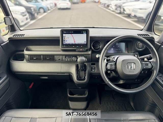 Honda N BOX CUSTOM 2024-02 8562906-1