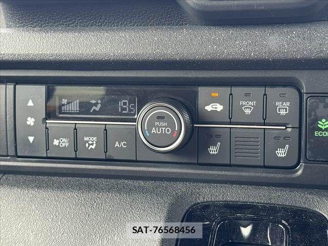 Honda N BOX CUSTOM 2024-02 8562906-3