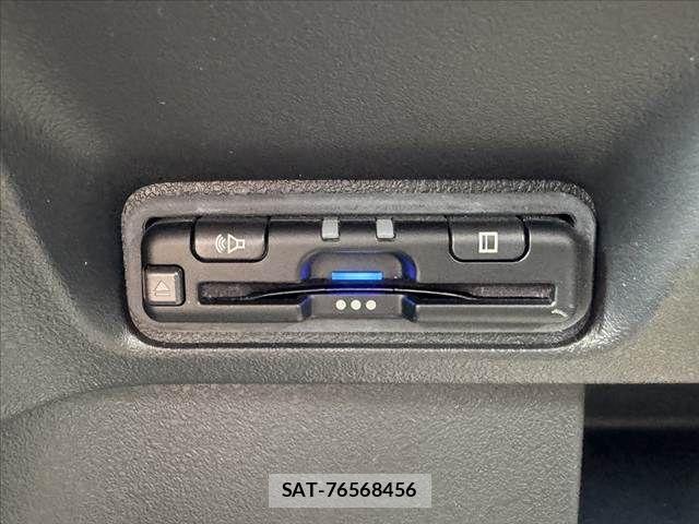 Honda N BOX CUSTOM 2024-02 8562906-4