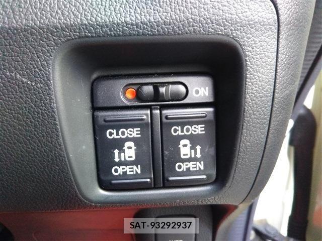 Honda N BOX CUSTOM 2015-12 8562934-9