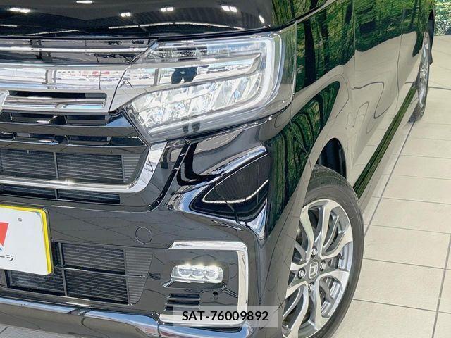 Honda N BOX CUSTOM 2022-03 8562902-11