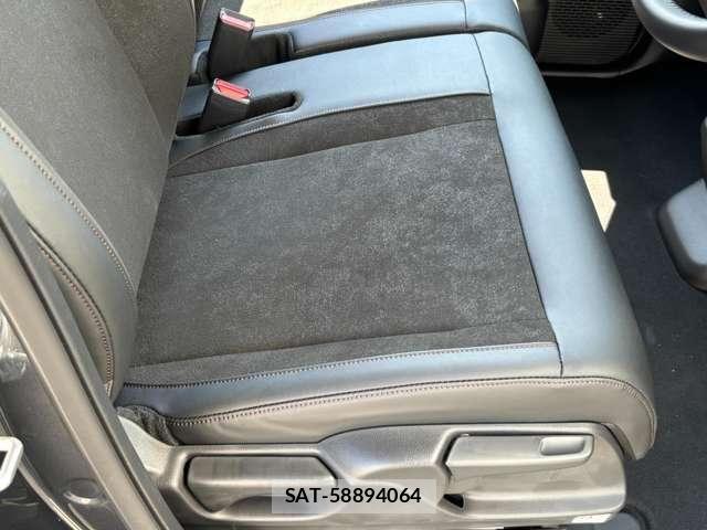 Honda N BOX CUSTOM 2026-07 8562885-13