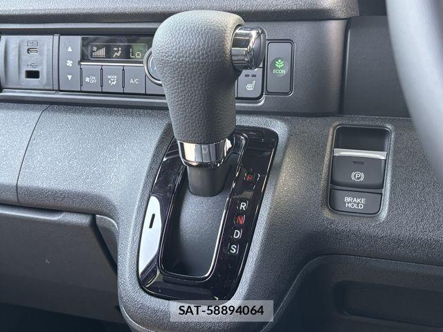 Honda N BOX CUSTOM 2026-07 8562885-23