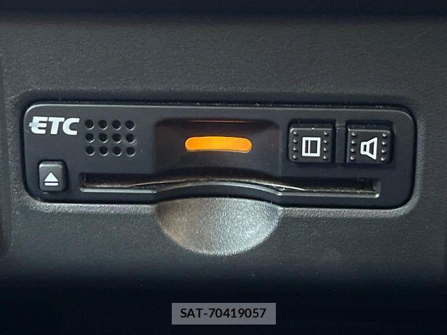 Honda N BOX CUSTOM 2017-04 8562932-4