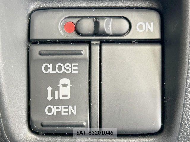 Honda N BOX CUSTOM 2012-06 8562941-3