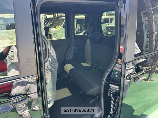 Honda N BOX CUSTOM 2026-07 8562892-5