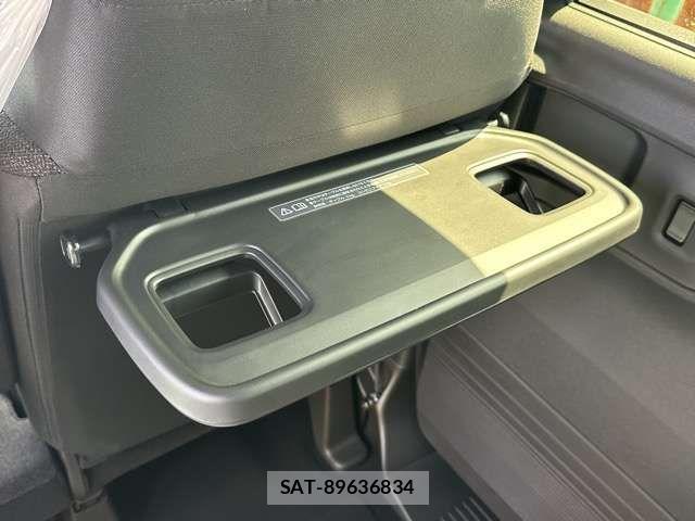 Honda N BOX CUSTOM 2026-07 8562892-8