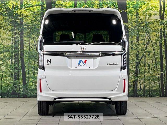 Honda N BOX CUSTOM 2019-09 8562924-14