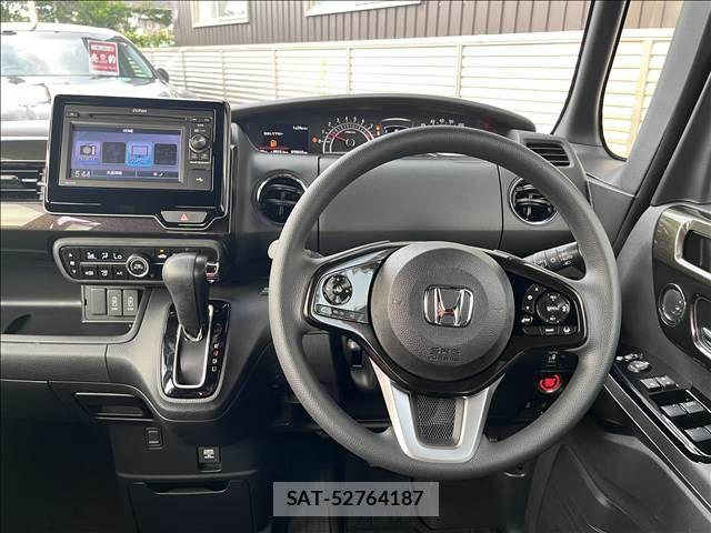 Honda N BOX CUSTOM 2018-04 8562916-17