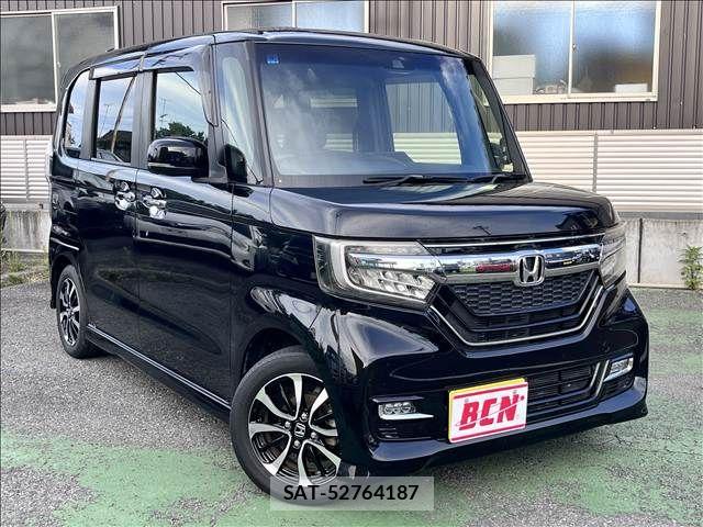 Honda N BOX CUSTOM 2018-04 8562916-1