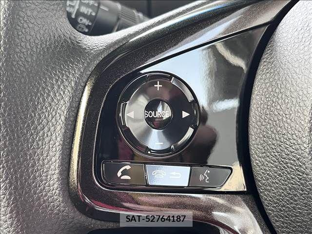 Honda N BOX CUSTOM 2018-04 8562916-21