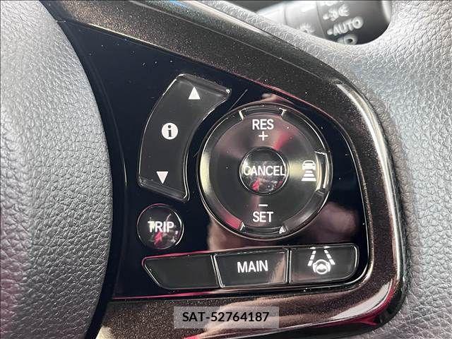 Honda N BOX CUSTOM 2018-04 8562916-22