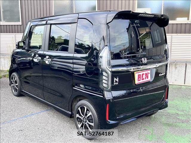 Honda N BOX CUSTOM 2018-04 8562916-4