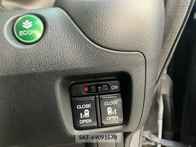 Honda N BOX CUSTOM 2013-09 8562949-18