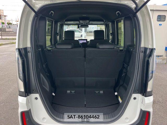 Honda N BOX CUSTOM 2024-07 8562883-10