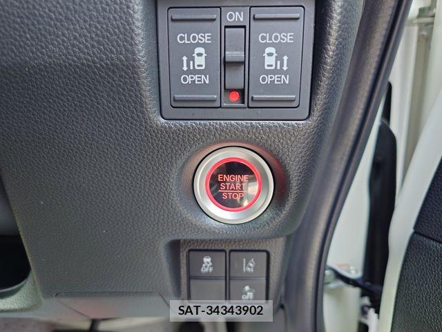Honda N BOX CUSTOM 2017-11 8562908-17