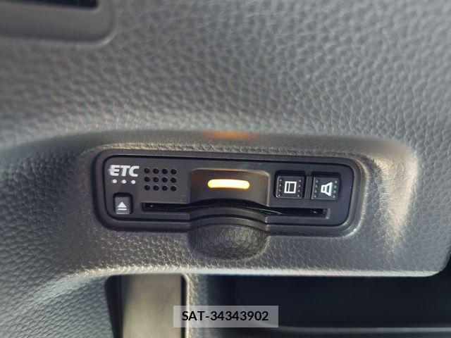 Honda N BOX CUSTOM 2017-11 8562908-18