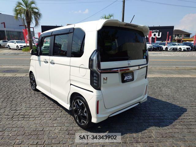 Honda N BOX CUSTOM 2017-11 8562908-2