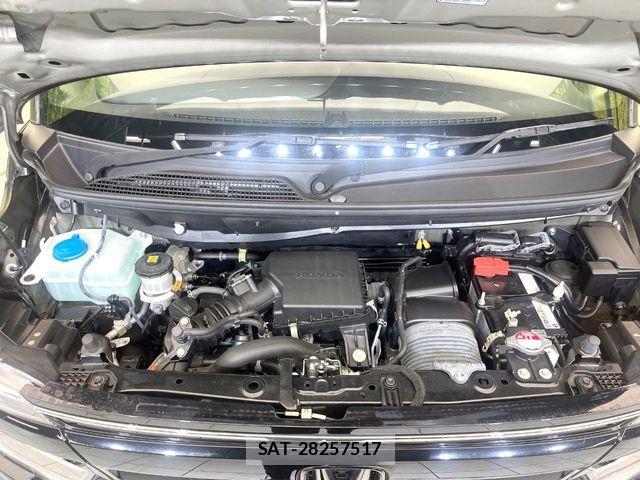 Honda N BOX CUSTOM 2022-10 8562899-17