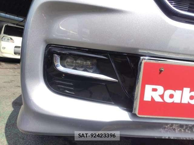 Honda N BOX CUSTOM 2019-08 8562918-16