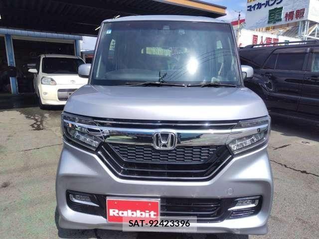 Honda N BOX CUSTOM 2019-08 8562918-1