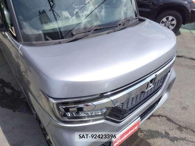 Honda N BOX CUSTOM 2019-08 8562918-21
