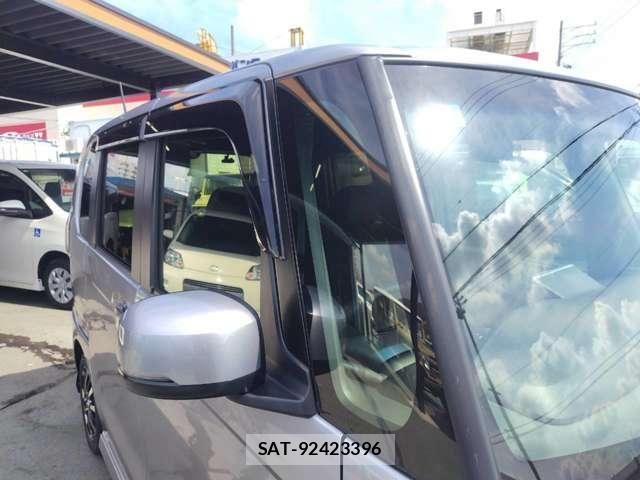 Honda N BOX CUSTOM 2019-08 8562918-23
