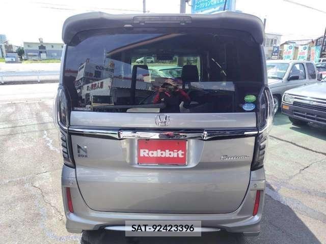 Honda N BOX CUSTOM 2019-08 8562918-3