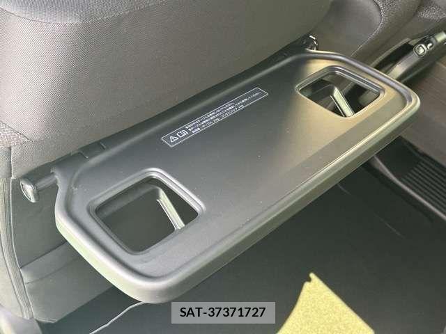 Honda N BOX CUSTOM 2026-06 8562894-8