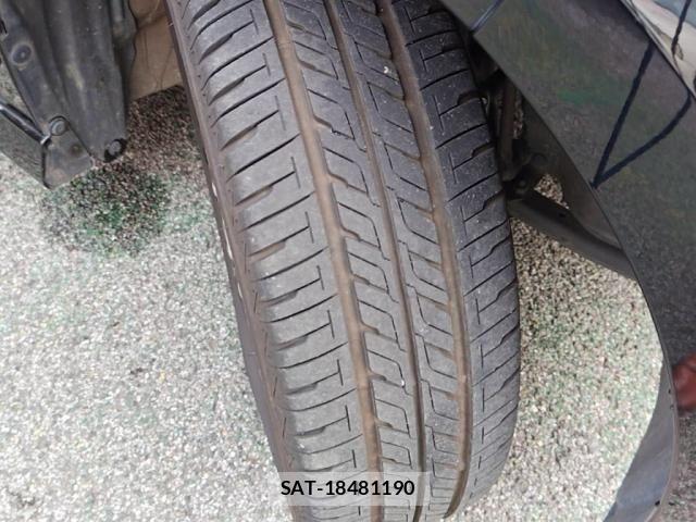 Honda N BOX CUSTOM 2019-02 8562915-11