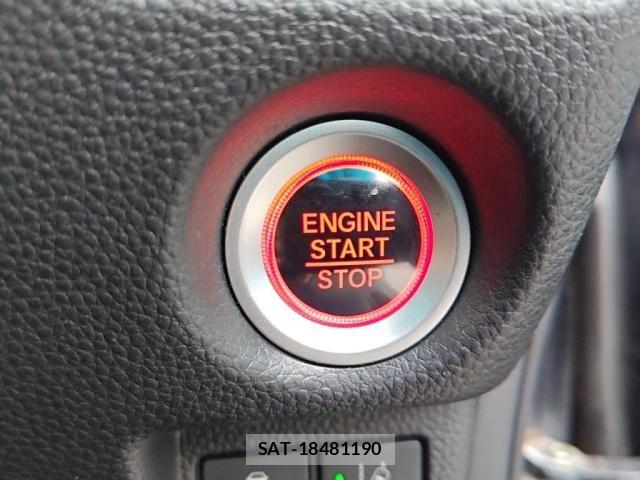 Honda N BOX CUSTOM 2019-02 8562915-12