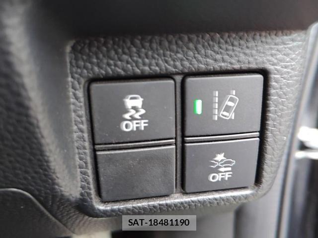 Honda N BOX CUSTOM 2019-02 8562915-14