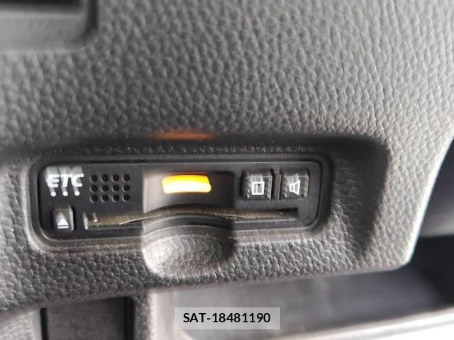Honda N BOX CUSTOM 2019-02 8562915-18