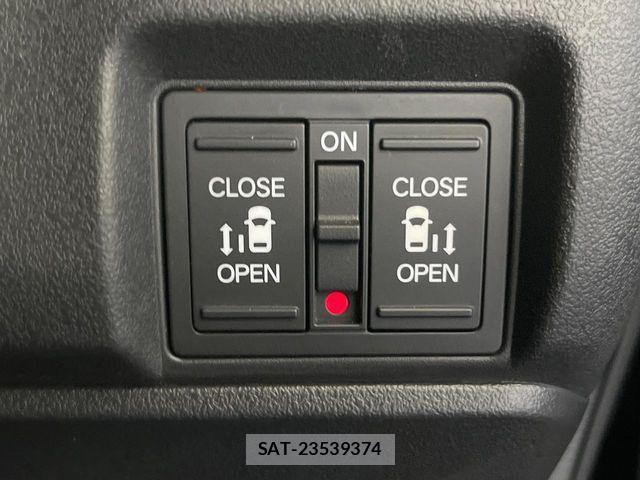 Honda N BOX CUSTOM 2024-05 8562898-4