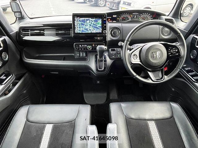 Honda N BOX CUSTOM 2022-09 8562897-1