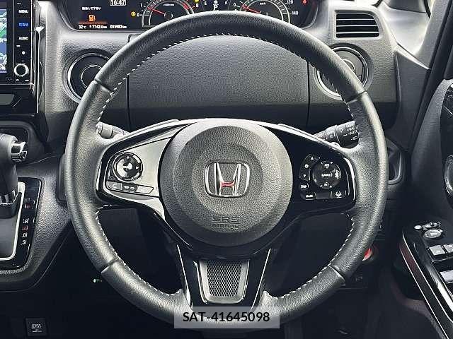 Honda N BOX CUSTOM 2022-09 8562897-4