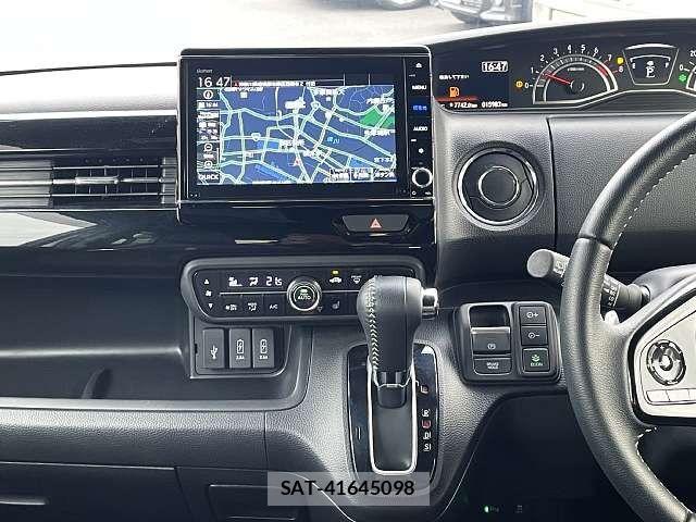 Honda N BOX CUSTOM 2022-09 8562897-5