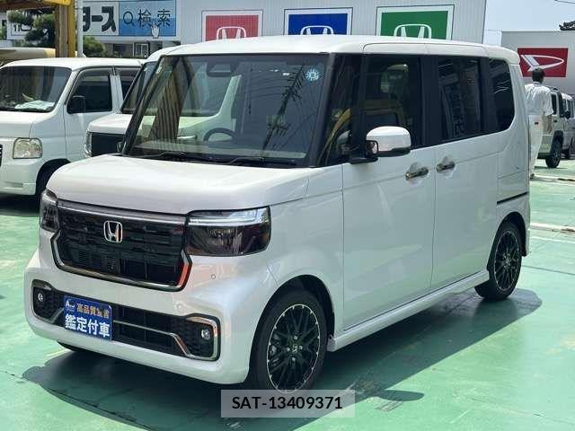 Honda N BOX CUSTOM 2026-04 8562884-2